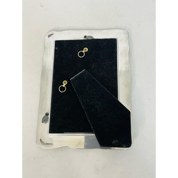 Vintage 2001 Arthur Court Silvertone Grapevine Photo Desk Frame for 4"x6" Photo - Picture 4 of 4